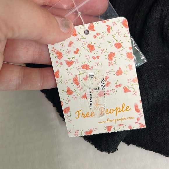 FREE PEOPLE SWEETEST THING LACE SLEEVES THERMAL TOP SMALL - Picture 11 of 16